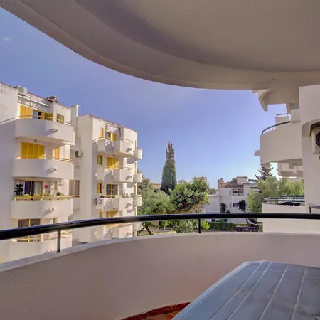 Al - 1021 Impervilla Apartment *