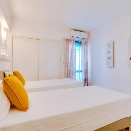 Al - 1021 Impervilla Apartamento